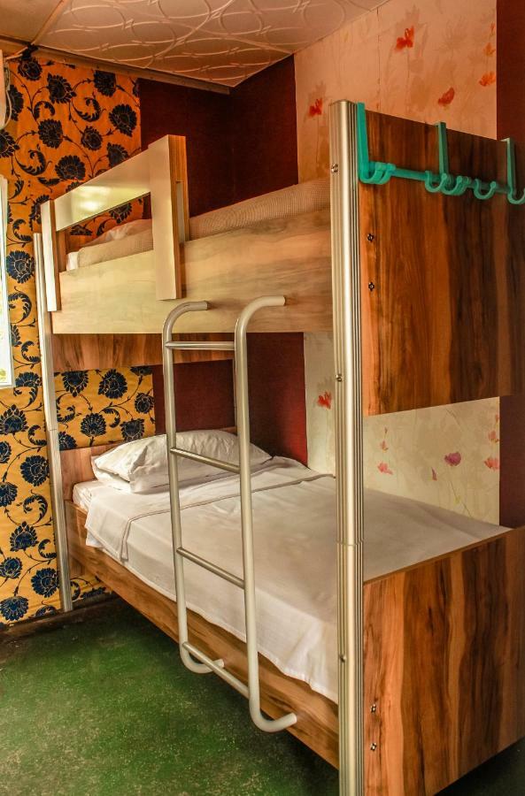 Patara Woody Hostel & Camping エクステリア 写真